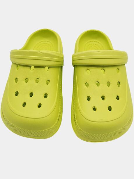 Lekkie przewiewne klapki