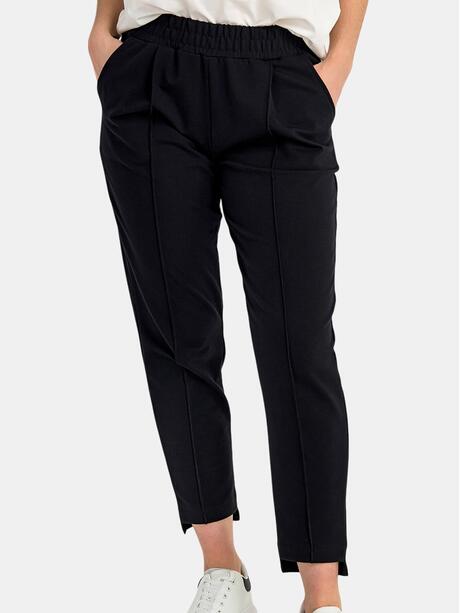 Spodnie z kieszeniami