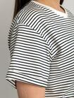 T-shirt w wąskie paseczki
