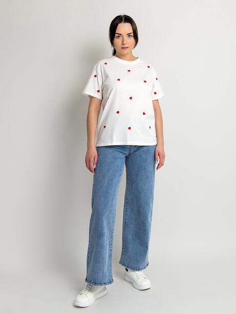 T-shirt w serduszka