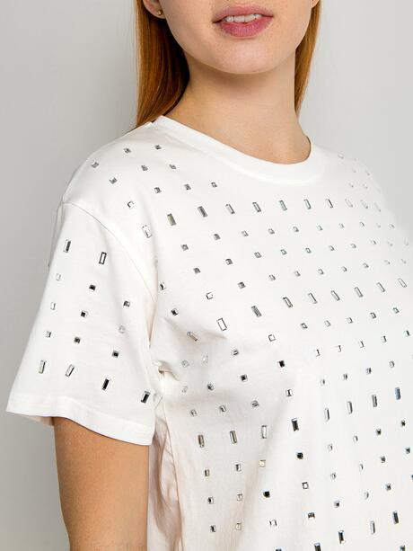 Koszulka z kryształkami