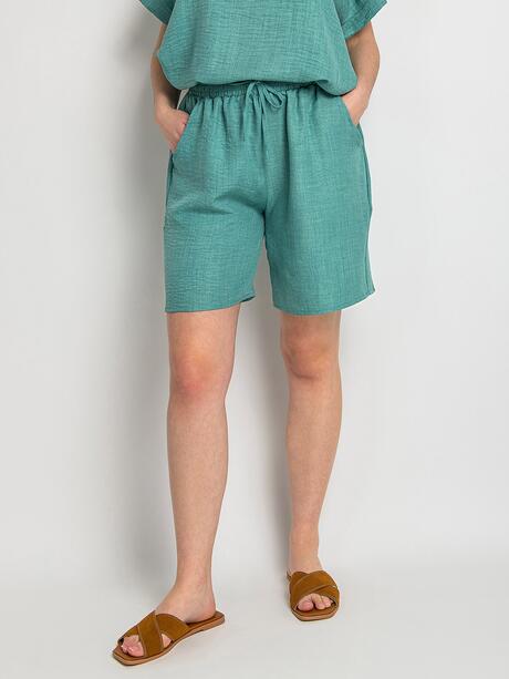 Szorty z dodatkiem lnu