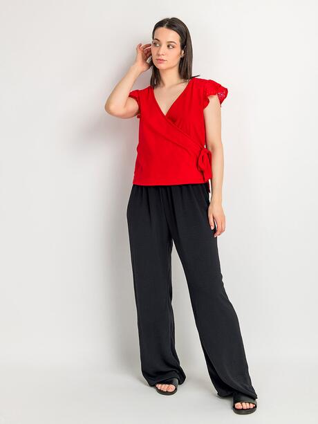 Bluzka z ażurowym rękawkiem