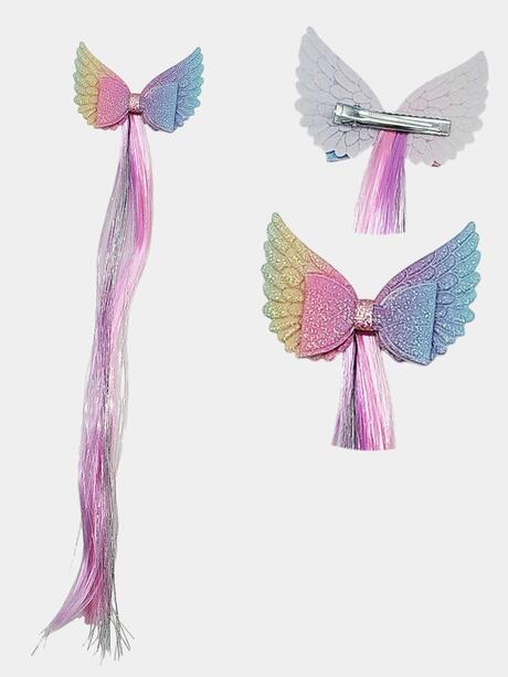 Spinka z błyszczącym pasemkiem