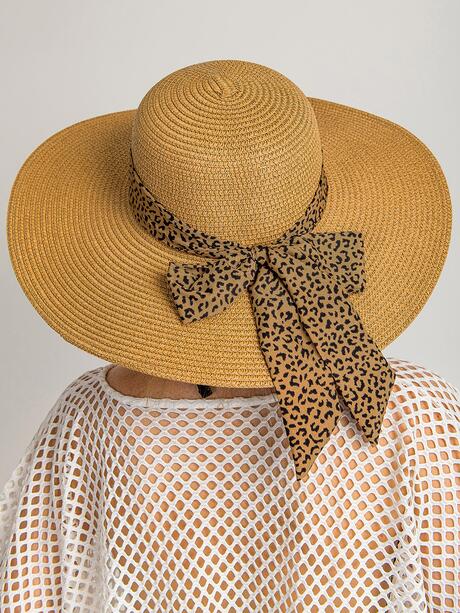 Kapelusz ze wstążką