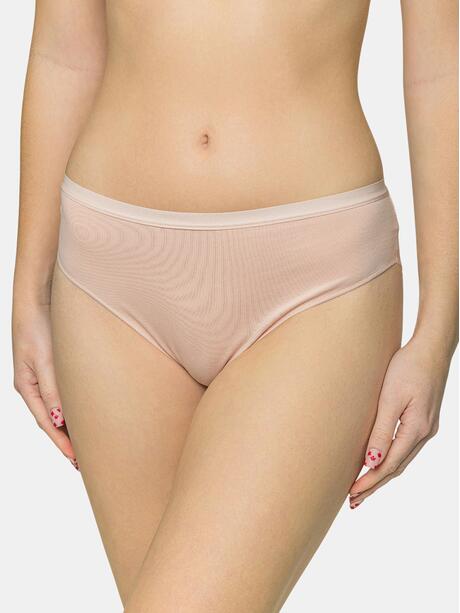 Majtki z koronkową wstawką