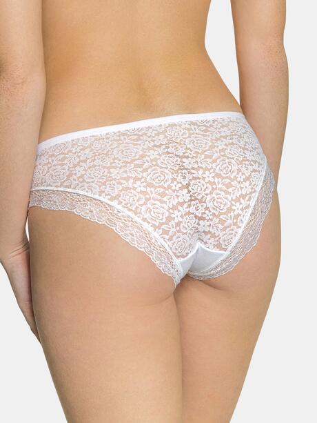 Majtki z koronką