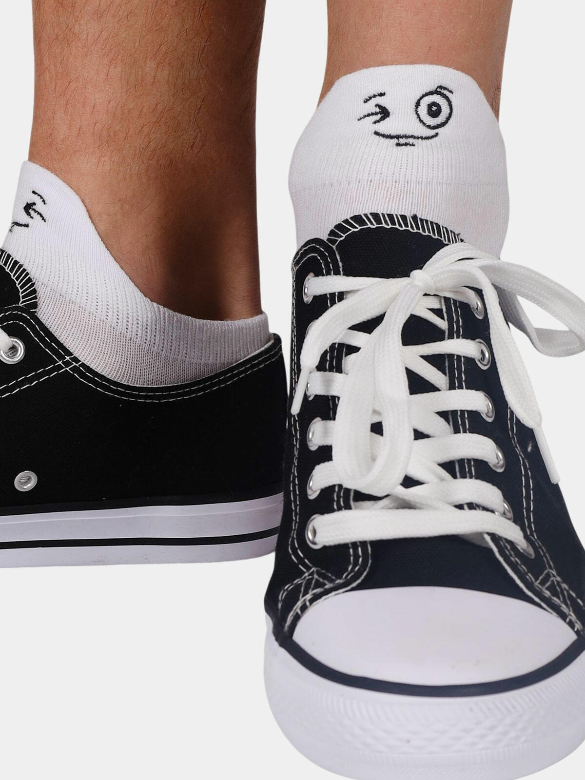 Stopki bawełniane z haftem