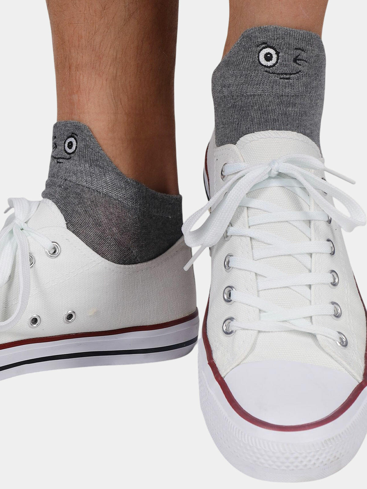 Skarpetki stopki z haftem