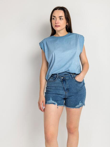 Szorty z przetarciami