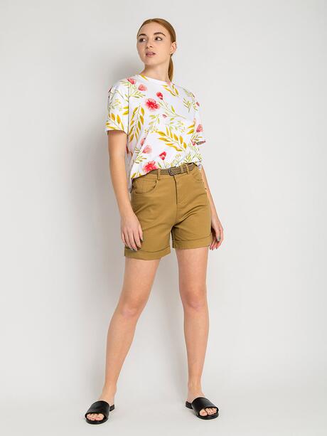 Casualowe szorty z paskiem