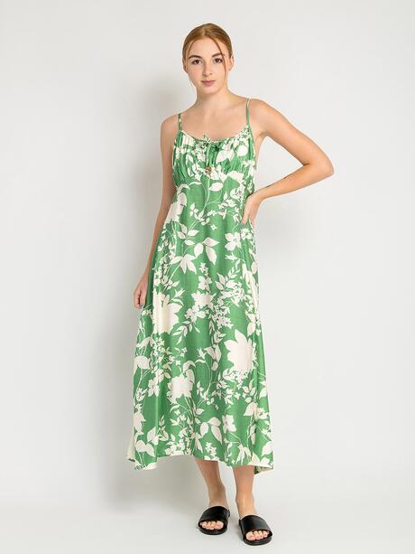 Sukienka z rozcięciem