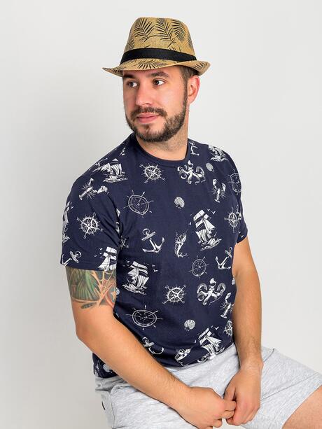 Pleciony kapelusz ze wzorem