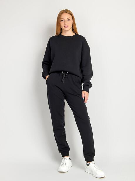 Spodnie dresowe wiązane