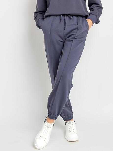 Spodnie dresowe z przeszyciami