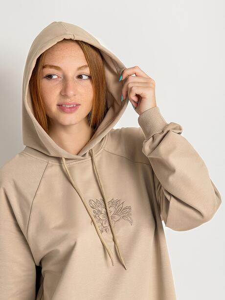 Długa bluza z kapturem