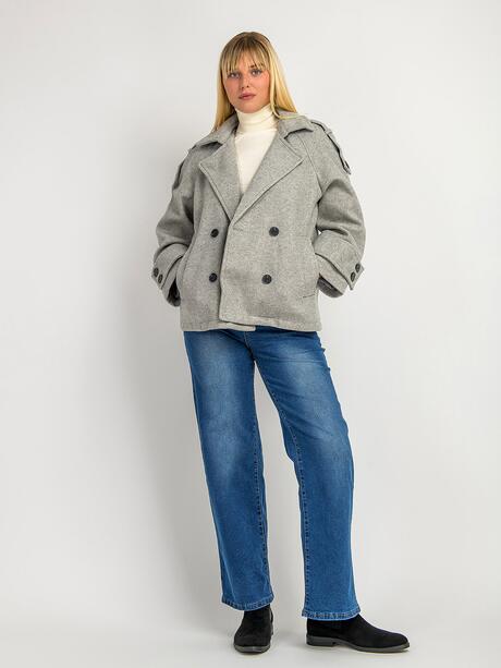 Płaszcz z kieszeniami