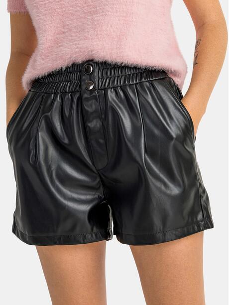 Szorty z imitacji skóry