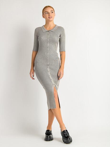 Sukienka dzianinowa z kołnierzykiem